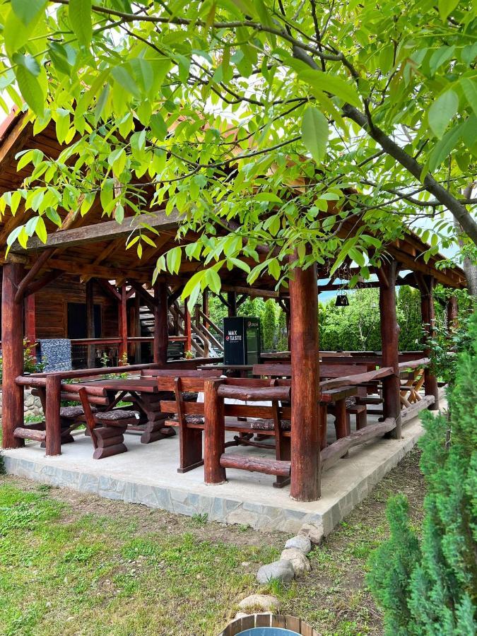 Satul Traditional Runcu  Exterior foto